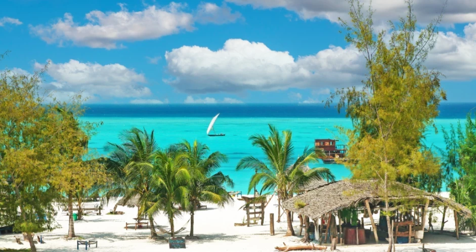sejour-afrique-tanzanie-zanzibar-soleil-filles-les-voyages-de-simone